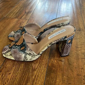 Chelsea&Violet Heel sandal